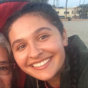 Meet your Posher, Andrea